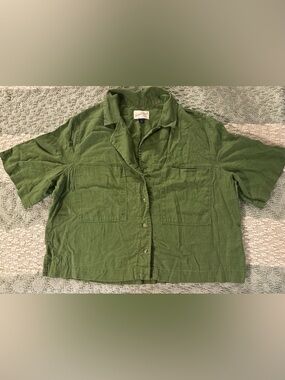 2/$25 Universal Thread Olive Green Short-Sleeve Button Down Shirt